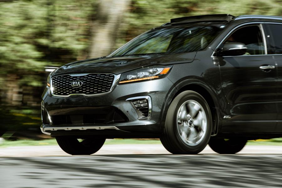 Детали экстерьера Kia Sorento SX (UM) 2018 года  (NA) (фото 15 из 17)